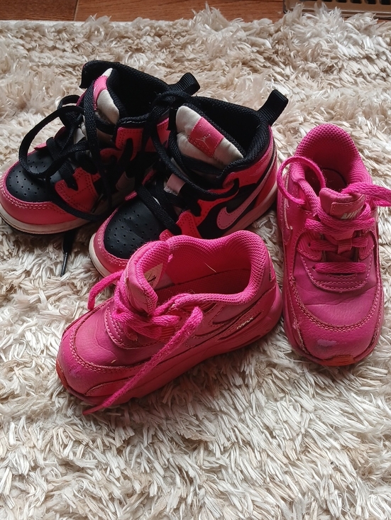 Jordan Other - Toddler Girls Nike Sneaker Lot - Jordan 1 Mid & Air Max Pink Black Size 6